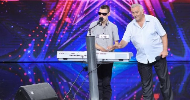 Slijep, autističan i neviđeno talentovan: Sarajlija Denis Barta (20) rasplakao publiku na Supertalentima 2018., a i vas će!