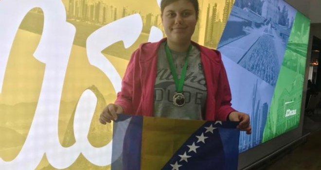 Upamtite ime sarajevske maturantice: Melika Lošić sprema se za veliko takmičenje na Yale univerzitetu u SAD-u
