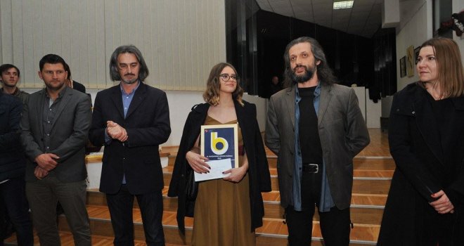 Saliha Hajrić dobitnica Grand Prix nagrade na 15. Bugojanskom likovnom bijenalu
