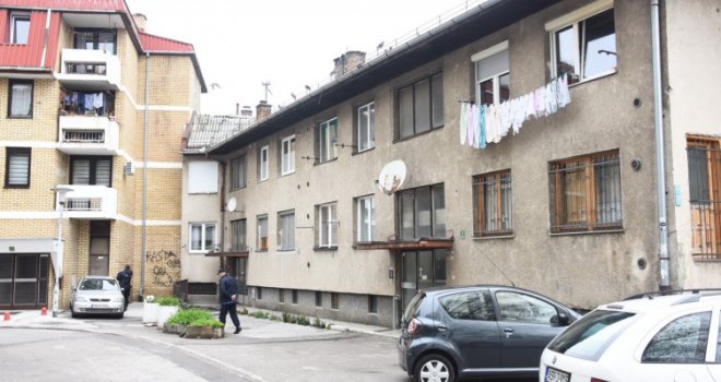 Poznati detalji ubistva starice u Sarajevu: Ubica je vezao kablom i tukao, na stolu ostavio 2.500 KM