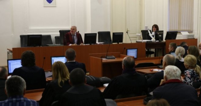 Najstariji optuženici u BiH: Ni nakon dvije godine ne znaju zašto su optuženi ni šta ih pitaju, samo mašu glavama