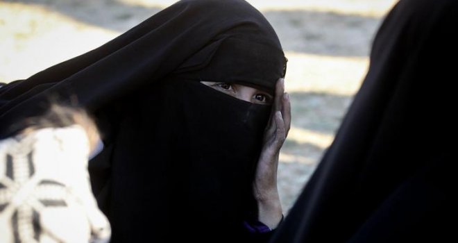 Jeziva ispovijest najmoćnije žena ISIL-a: Zarobljene žene je 'pripremala' za silovanje - pretukli bi ih, pa našminkali