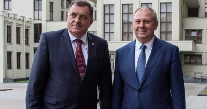 Dodik u Minsku razgovarao s premijerom Bjelorusije Rumasom
