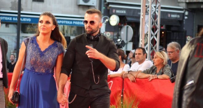 Poznati na SFF-u: Adnan Hasković pokazao lijepu suprugu, stigla i Leyla Hajrović
