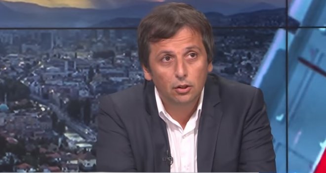 Vukanović: Nikad mi neće biti jasno zašto je Bakir Izetbegović dao ključeve BiH u ruke Miloradu Dodiku?! 