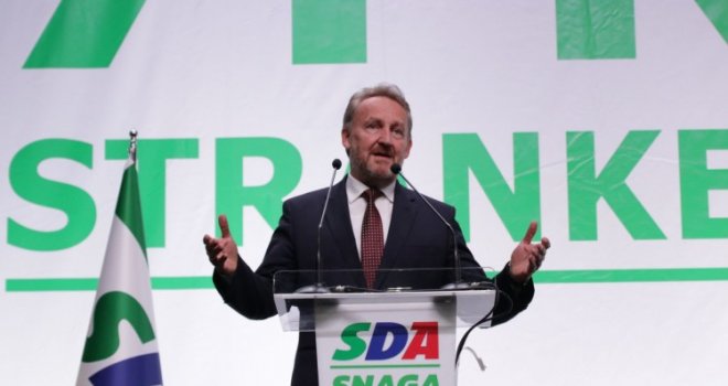 Bakira Izetbegovića ponovno izabrali za predsjednika SDA: Hvala, živi bili!