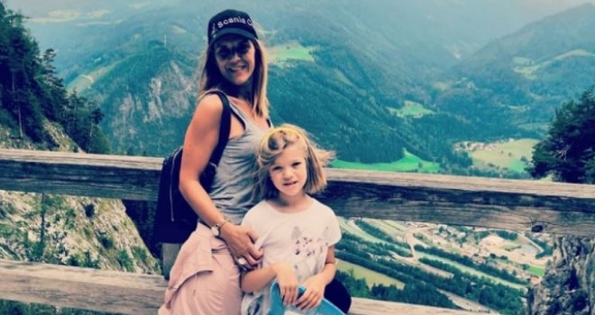 Kćerka Emele Burdžović Slipičević u samoizolaciji zbog korona virusa: Teško joj je što nije s drugarima