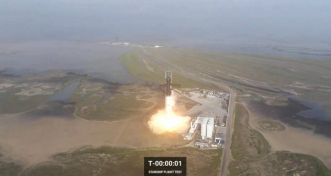 Musk lansirao Starship: Nakon samo par minuta raketa eksplodirala