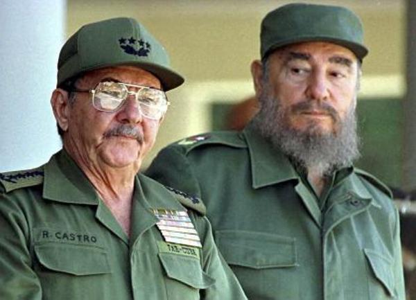 Fidel i Raul Castro