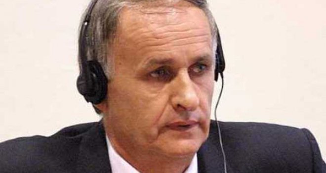 Krvolok iz Srebrenice tuži Britance: 'Dali su da mi musliman prereže vrat, patim od PTSP-a'