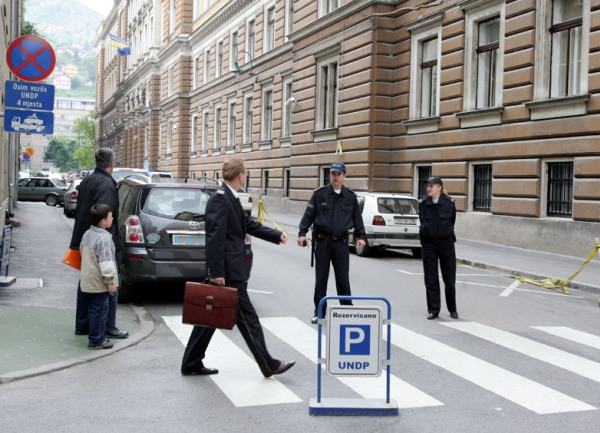 Evakuisan Opštinski i Kantonalni sud/Foto: DEPO