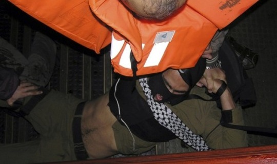 reuters lazirana slika reuters lazirana slika