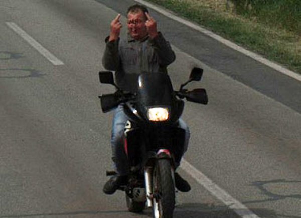 kreten na motoru