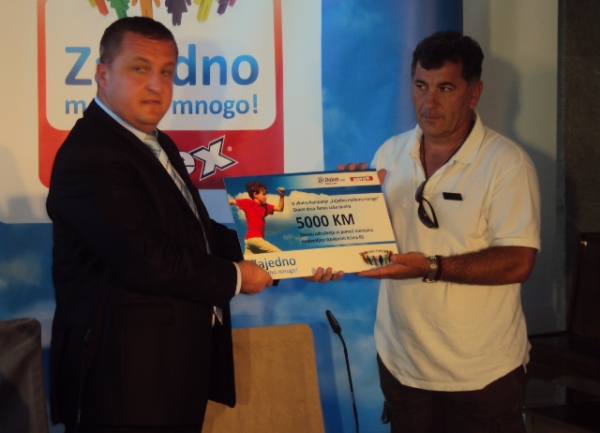 Uručenje donacije organizaciji MENERALI