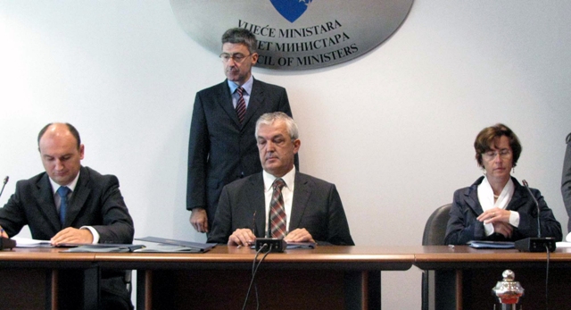 potpisivanje Ugovora o finansiranju / foto: Srna