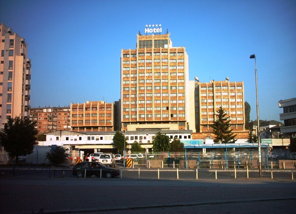 Grand hotel Pri&scaron;tina