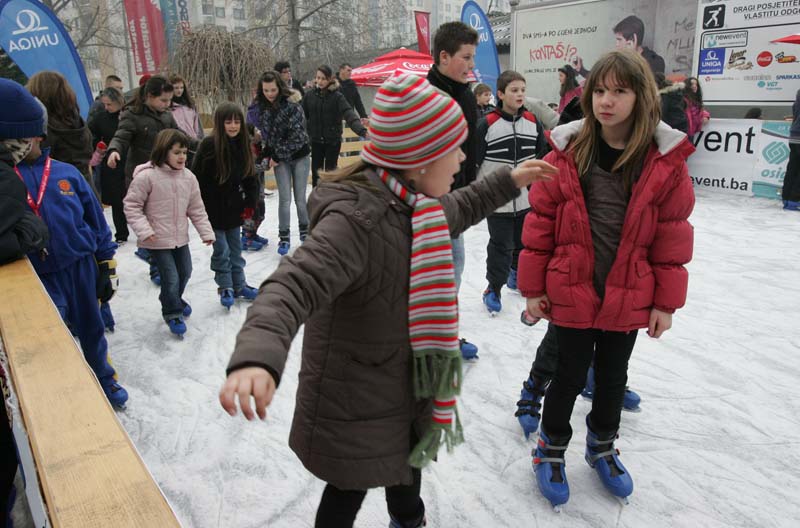 Najmlađi uživali u zimskim radostima