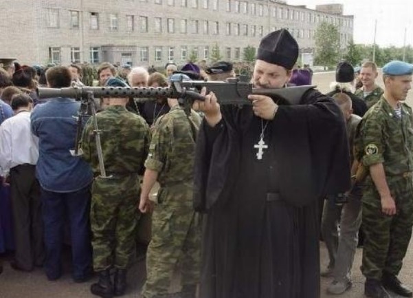 svestenik u vojsci