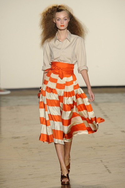 Dizajneri se ovog proljeća vraćaju u 1970-e Dizajneri se ovog proljeća vraćaju u 1970-e