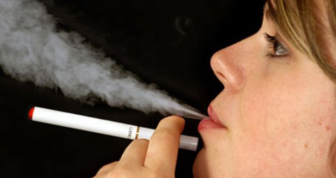 Još jedna država zabranjuje upotrebu elektronskih cigareta, kazne drakonske