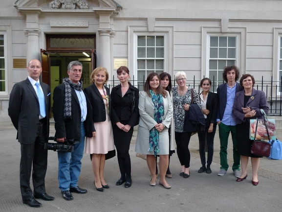 Ekipa filma Koliko visoko je nebo sa bh ambasadoricom u Londonu
