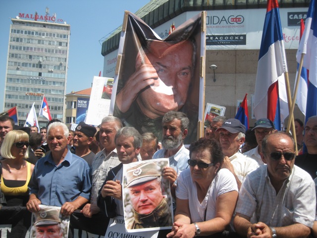 Miting podrške Mladiću u Banjaluci