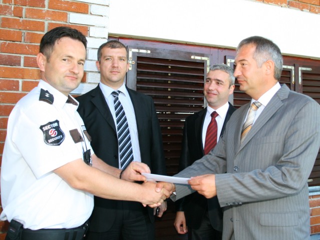 Zaštitar Mladen Gluvajić