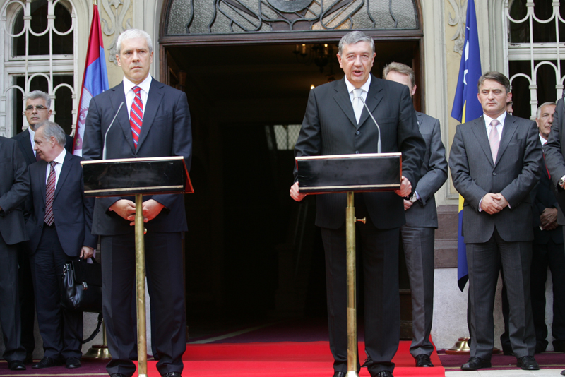 Boris Tadić s članovima Predsjedništva BiH u rezidenciji Konak