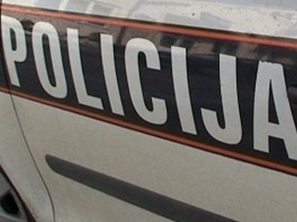 policija
