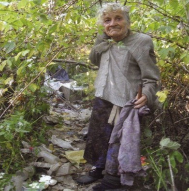 Grozda Tošić 30 godina živi u buretu kod Prnjavora