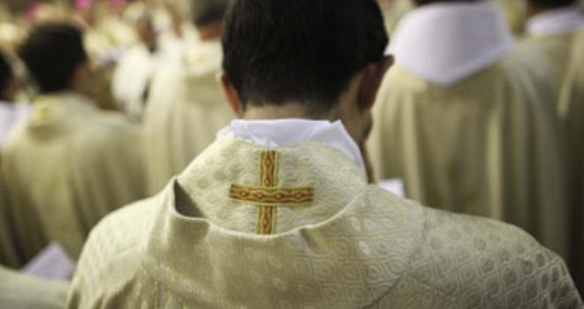 Papa Franjo najavio moguće promjene: Vatikan razmišlja o ukidanju celibata