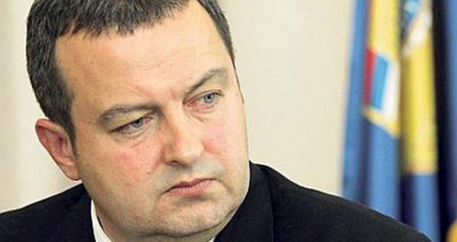 Dačić: Šešelj je bolesnik i ništa više