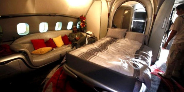 gadafi avion1