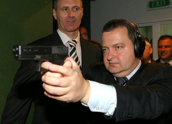 ivica dacic fles