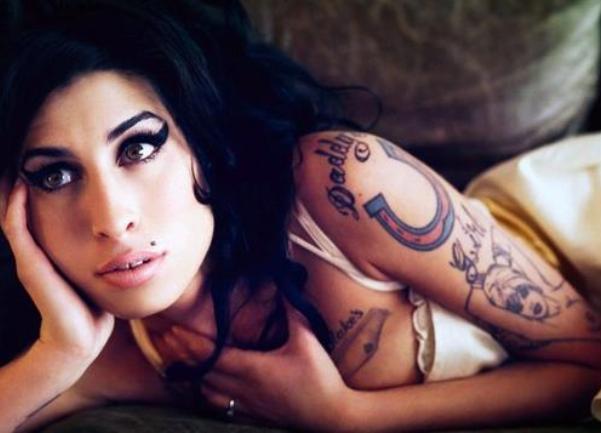 amy winehouse fles