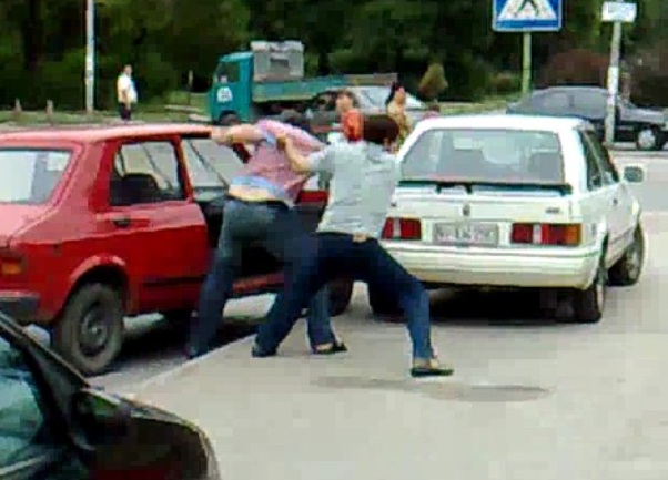 pijani radnici tuca