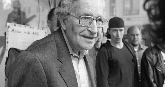 Chomsky: Žao mi je zbog smrti Dobrice Ćosića, volio bih da sam ga bolje upoznao