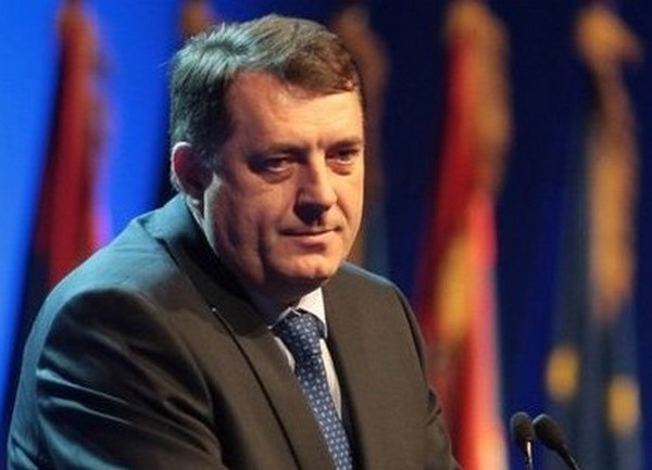 milorad dodik fles