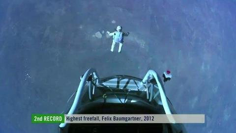 Felix Baumgartner skače