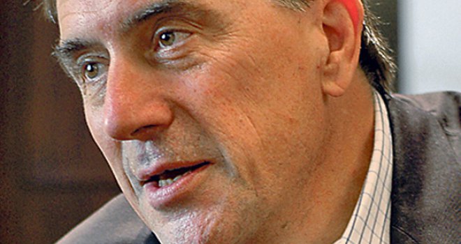 Peter Galbraith: Da je Mladić u Bihaću napravio isto što i u Srebrenici, bilo bi 40.000 mrtvih. I zato nismo bili protiv Oluje!