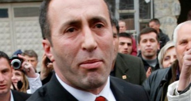 Haradinaj stigao u Prištinu i poručio: Ako oni u Beogradu misle da mi zaboravljamo, varaju se! Albanca ne možete gaziti!