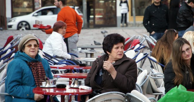 Vani proljeće, ambulante prepune, a evo nam opet i pahulja: Preživite ovu 'zimu' kako god znate...