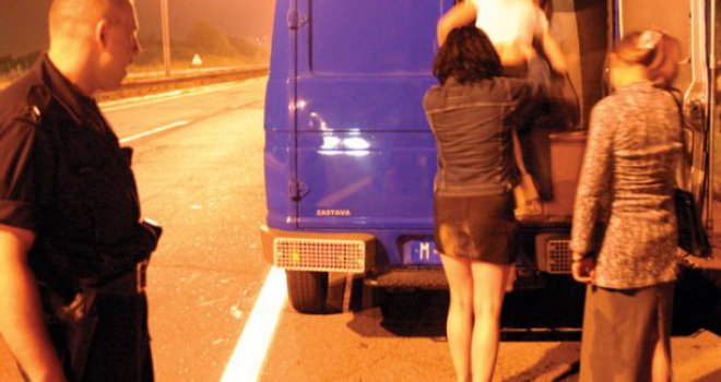 Goran M. je četiri žene držao zatočene, tjerao na prostituciju i hranio živim mesom