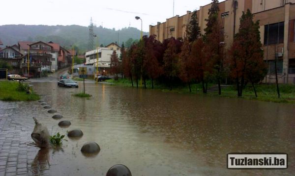 nevrijeme u tuzli/ Foto: tuzlanski.ba