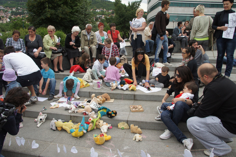 JMBG protesti ispred Parlamenta BiH/ Foto: DEPO PORTAL