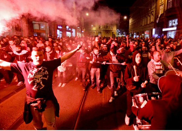 Atmosfera u Sarajevu pred gradski derbi/ Foto: Anadolija