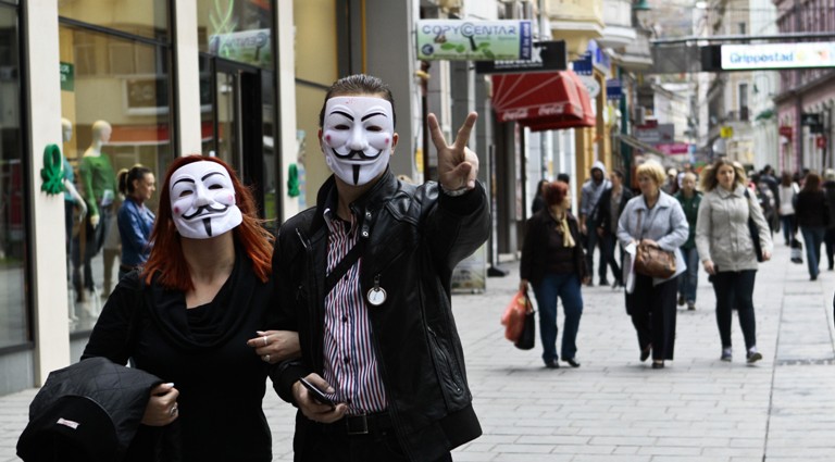  Anonymousi i na ulicama Sarajeva