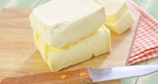 Horor u frižideru: Kupila na akciji maslac hrvatskog proizvođača i šokirala se kada ga je otvorila!