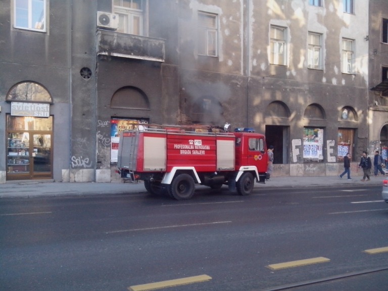 požar na Marijin-Dvoru/Foto: Fena