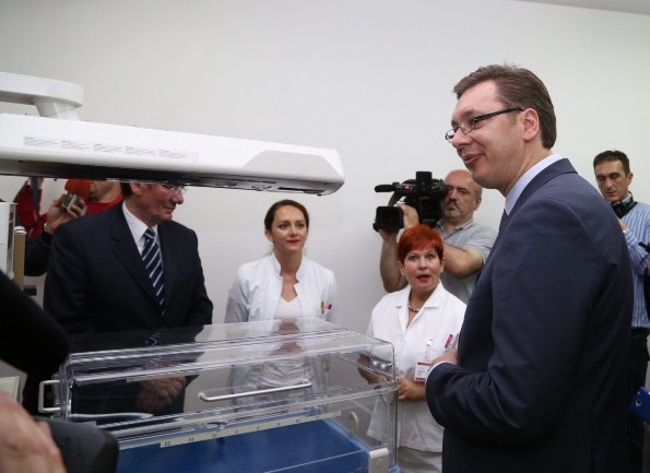 aleksandar vucic  i sebija izetbegovic